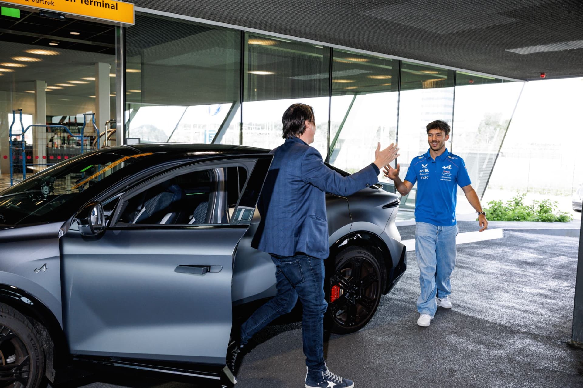 ETORO ANNOUNCES A PARTNERSHIP WITH PIERRE GASLY