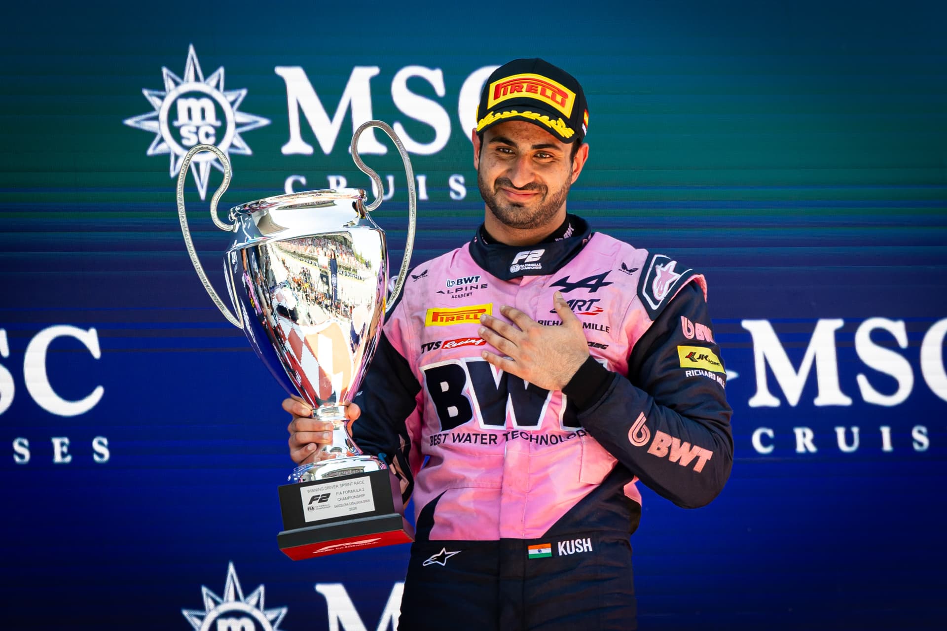KUSH MAINI OFFRE UNE VICTOIRE QUI FAIT RÉFÉRENCE À BARCELONE