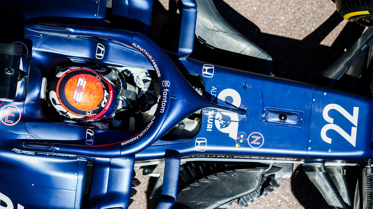 Scuderia Alpha Tauri x Fantom